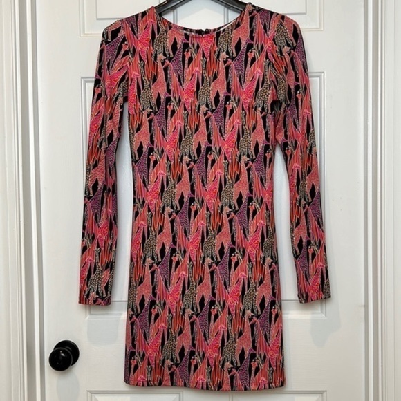 JB by Julie Brown Giraffe Long Sleeve Shift Dress Size Small Pink Black - Picture 3 of 12